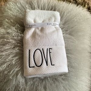 Rae Dunn Hand Towels